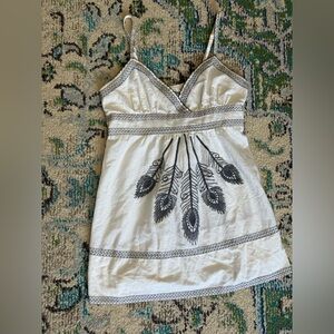 Yag Small Women’s White and Navy Blue Feather embroidered tank top